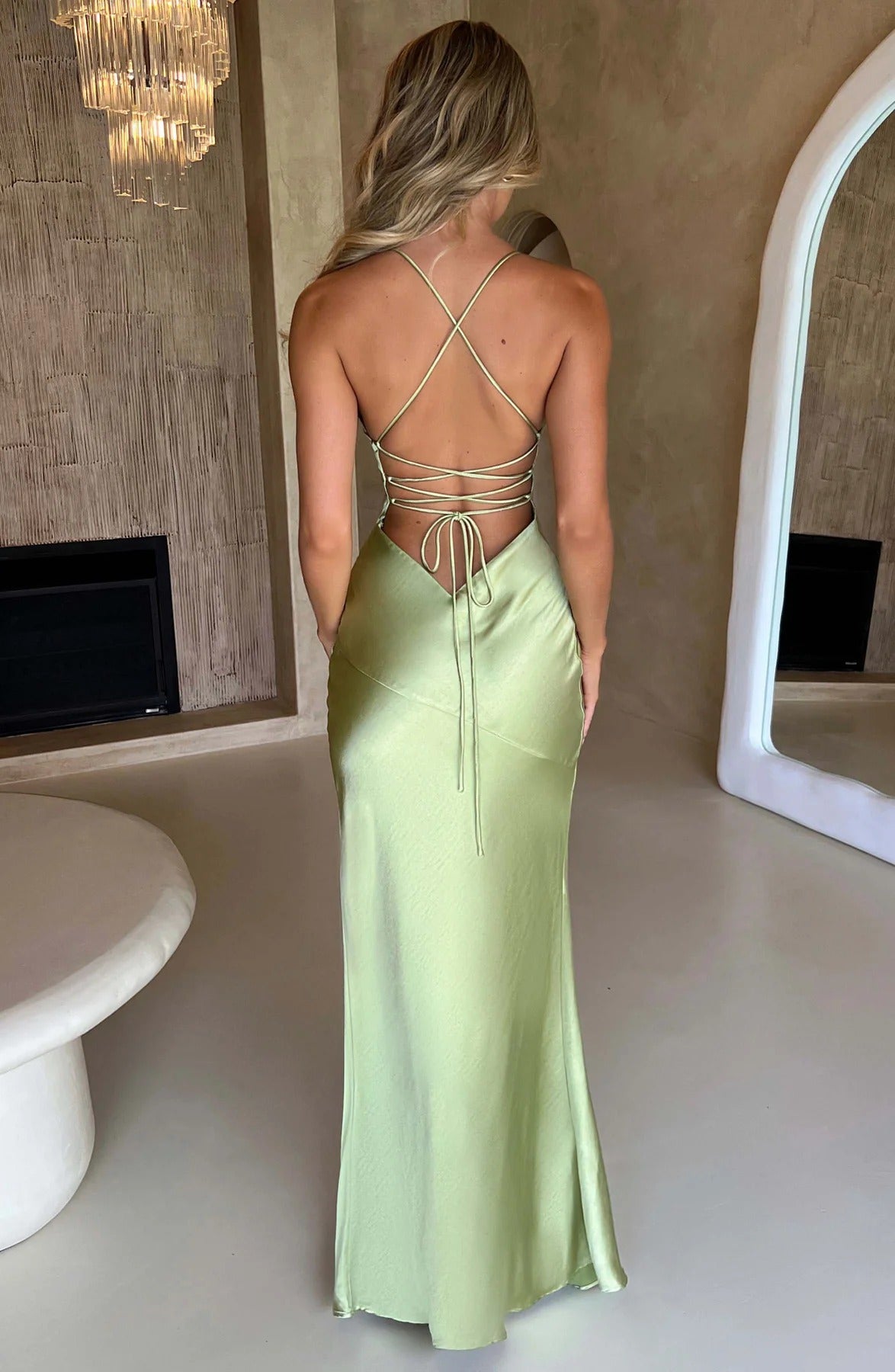 Adriana | Robe Longue en Soie Fendue Sans Manches de Mariage pour Femme