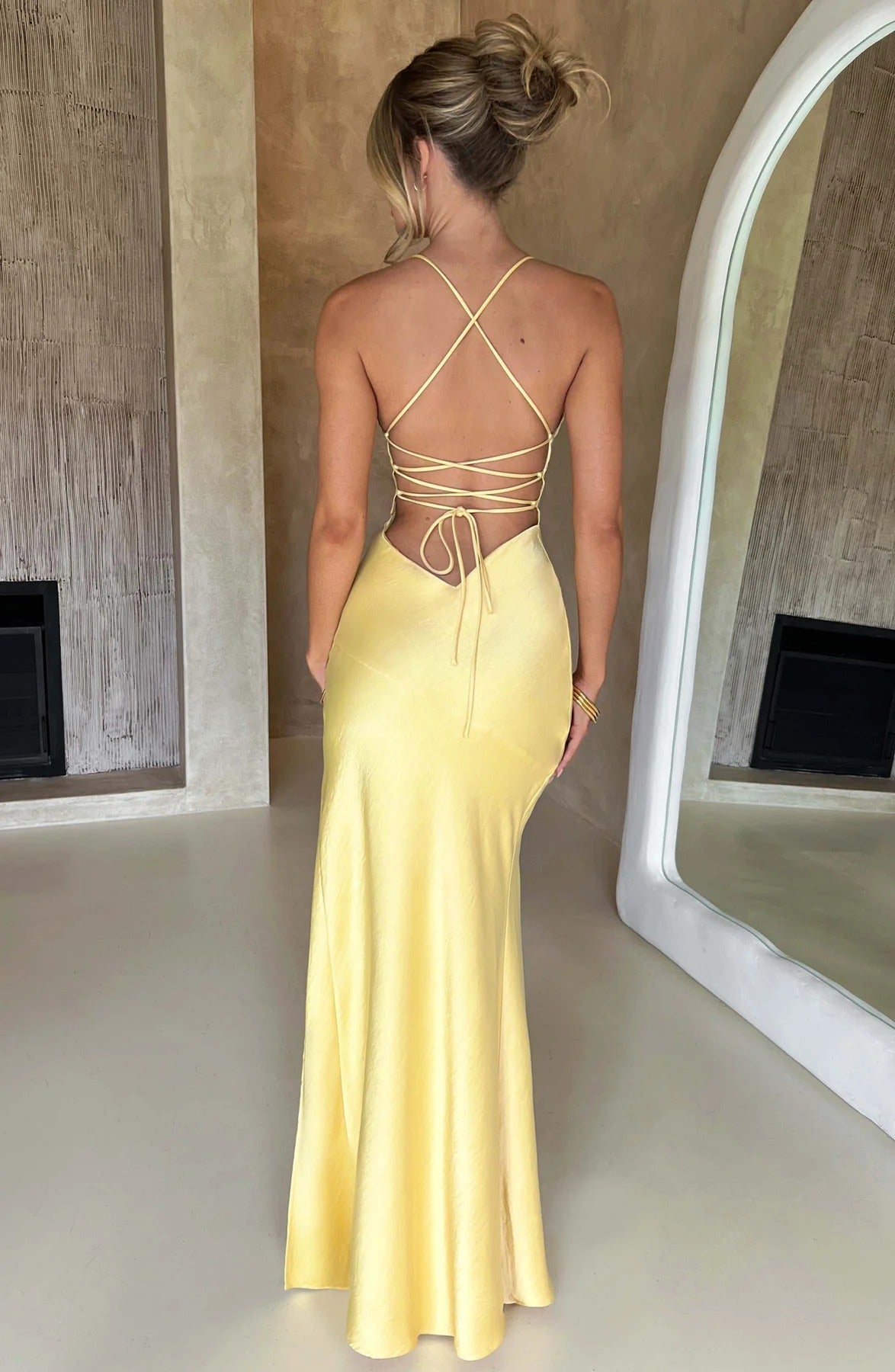 Adriana | Robe Longue en Soie Fendue Sans Manches de Mariage pour Femme