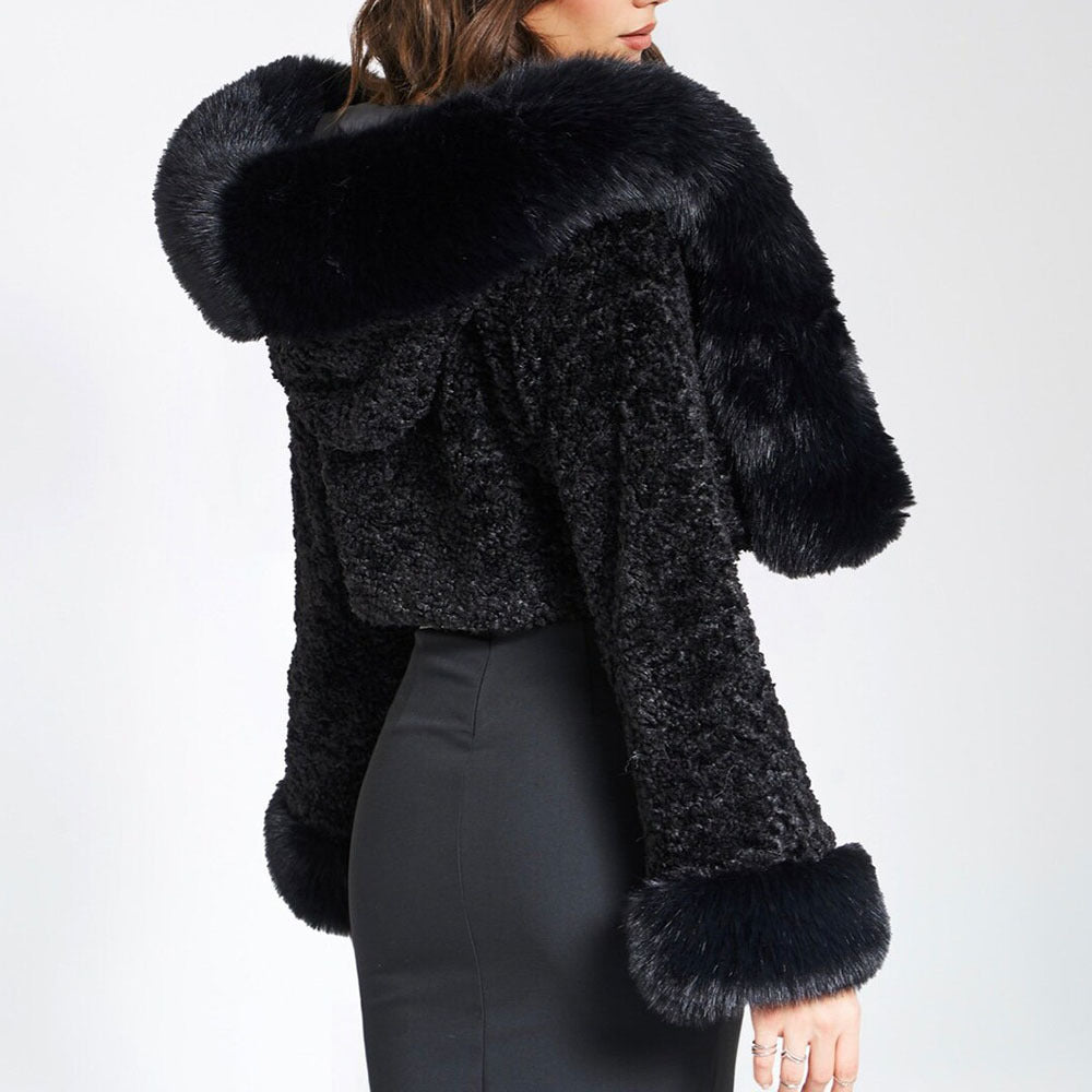 Cynthia | Manteau Court à Capuche en Fausse Fourrure pour Femme