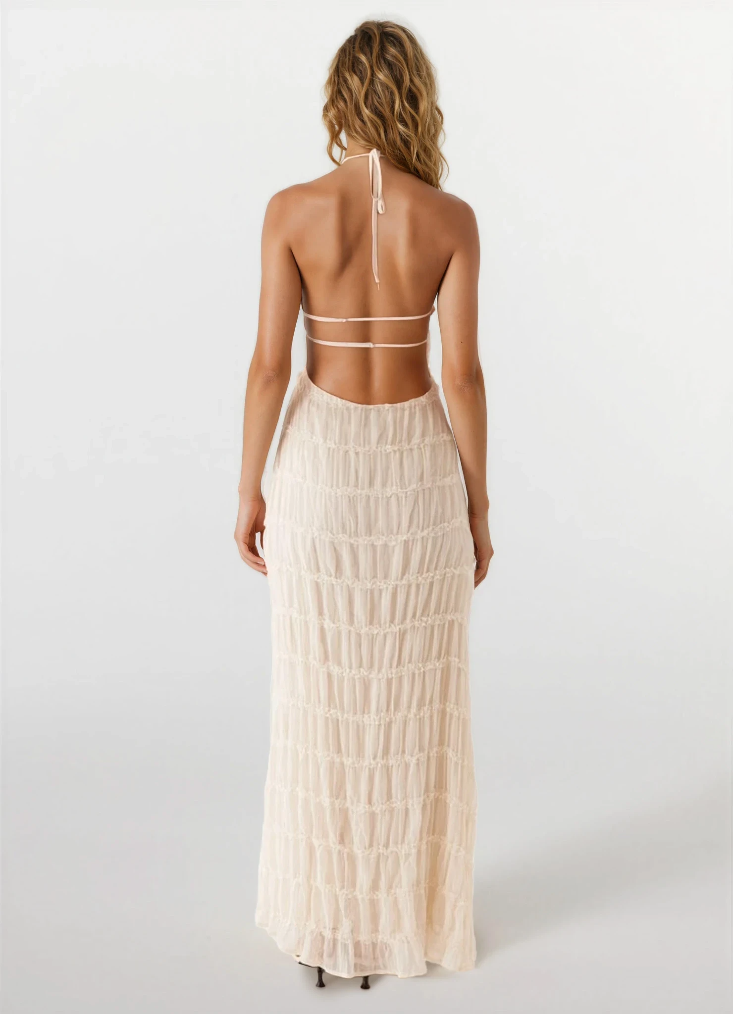 Greta | Robe Longue D'Été dos Nu à Texture Sculptée pour Femmes