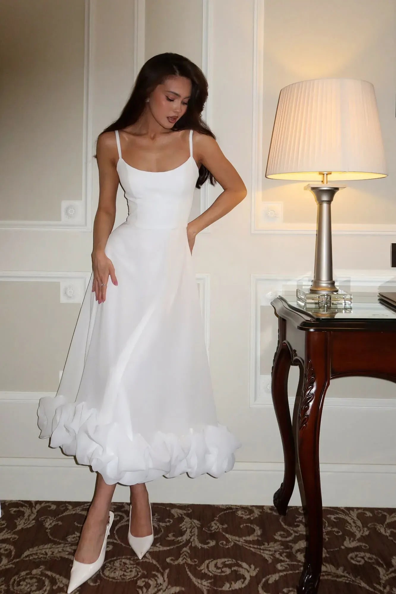 Heather | Robe de Bal Midi Évasée Sans Manches pour Femme