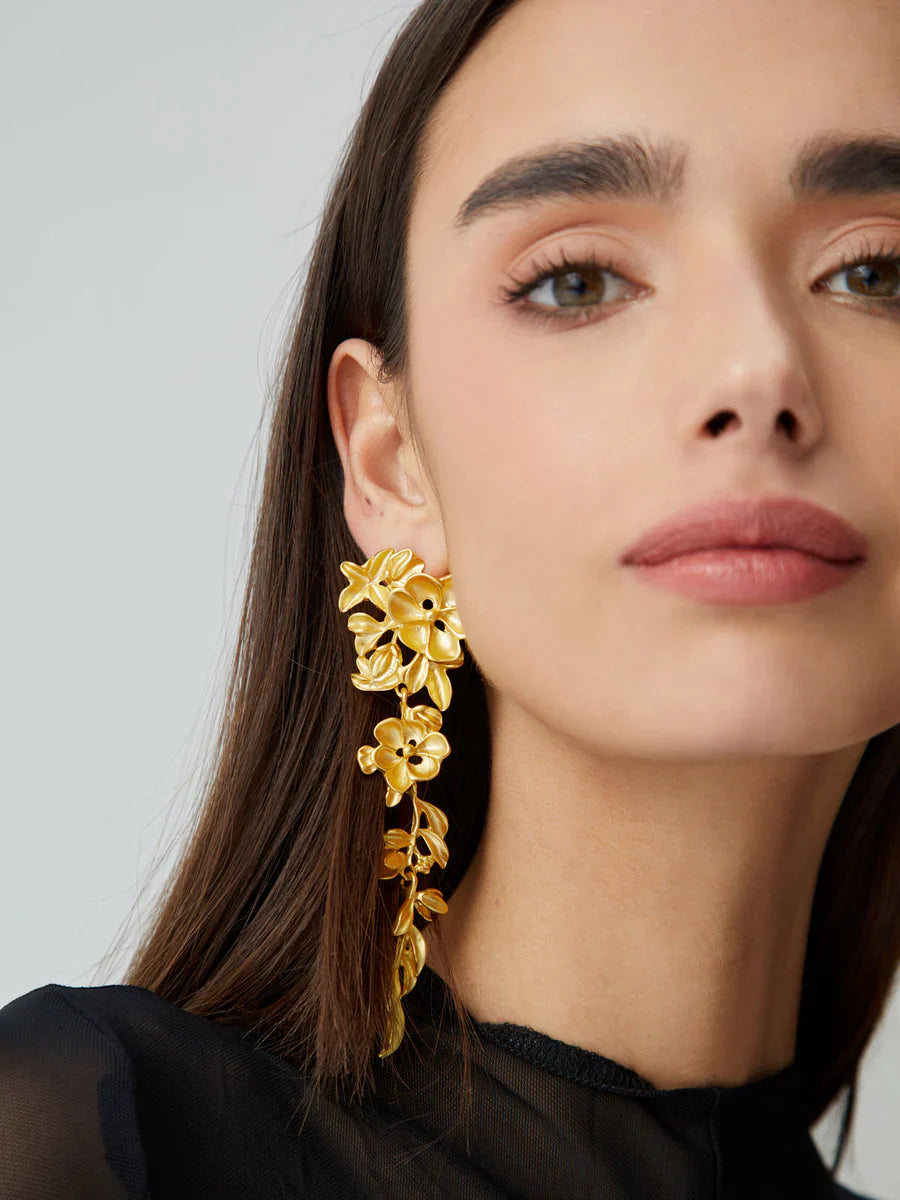 Luna | Boucles D'Oreilles à Franges Florales pour Femme