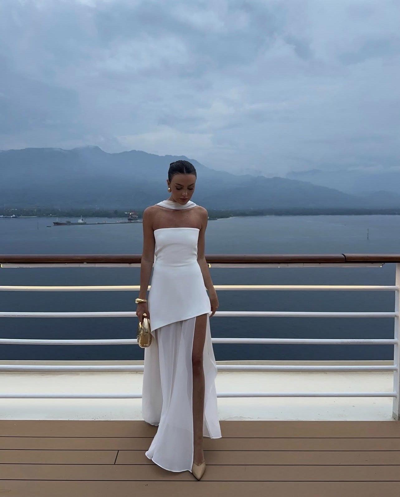 Noella | Robe Longue Bustier Avec Écharpe pour Invitée de Mariage