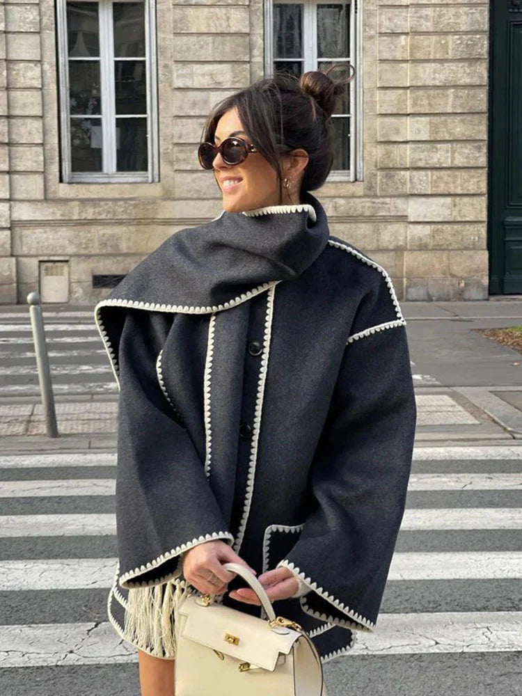 Riley | Manteau Boutonné Brodé pour Femme Avec Écharpe