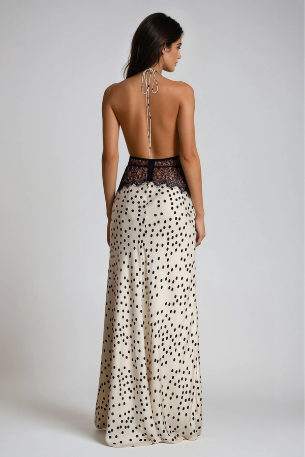 Selene | Robe Maxi en Dentelle à Décolleté Plongeant et dos Nu pour Femme