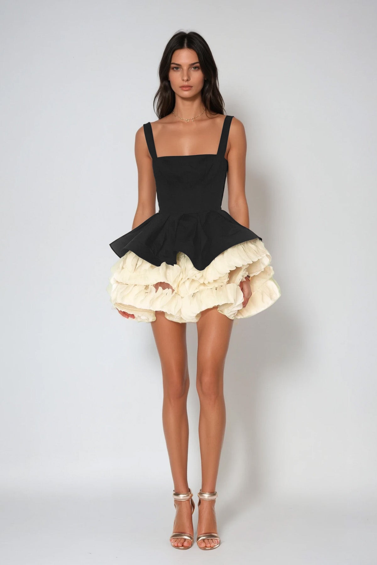Sutton | Robe de Cocktail Courte Bouffante Sans Manches pour Femme