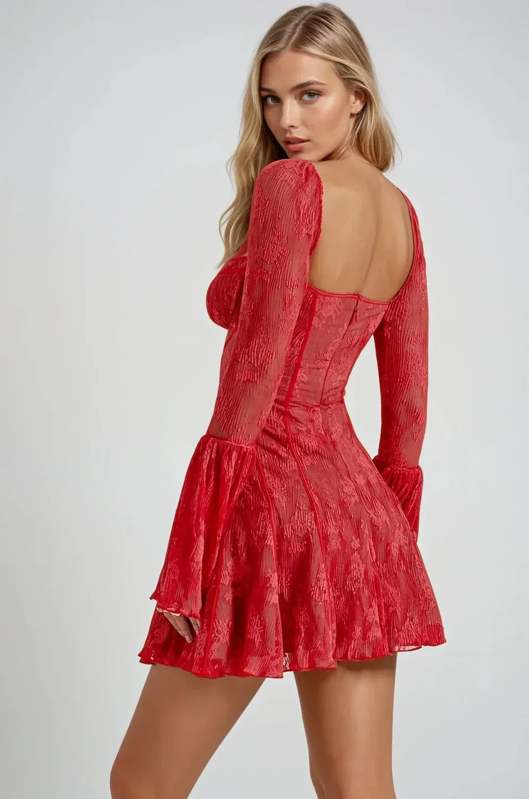 Teagan | Robe Courte Romantique en Dentelle à Manches Longues pour Femme