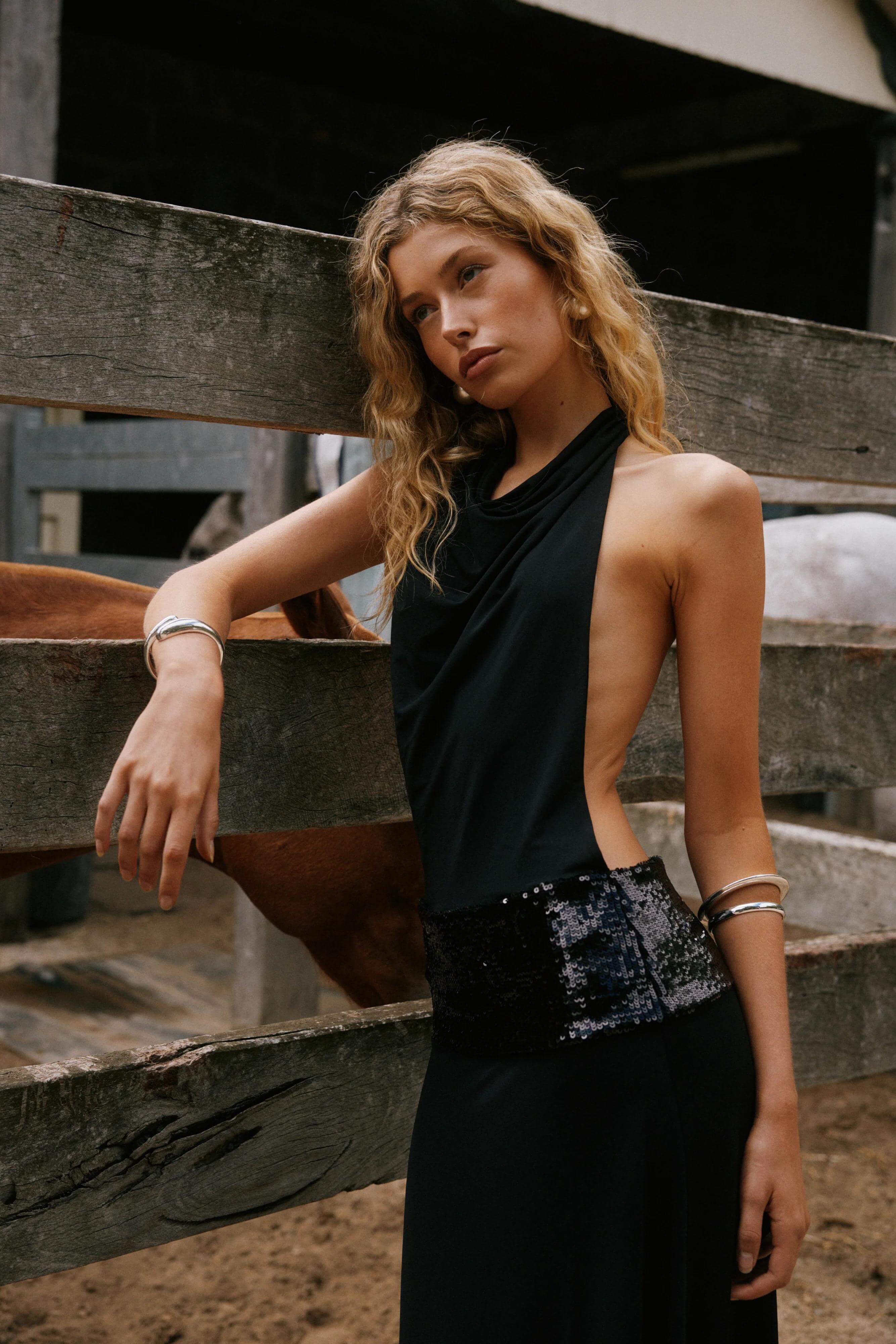 Senna | Robe Maxi pour Femmes Avec dos Nu et Détails en Paillettes