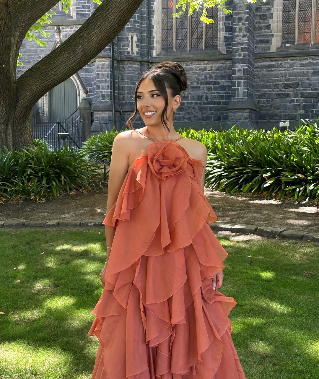Bellina | Robe Longue de Bal à Volants Superposés Sans Manches