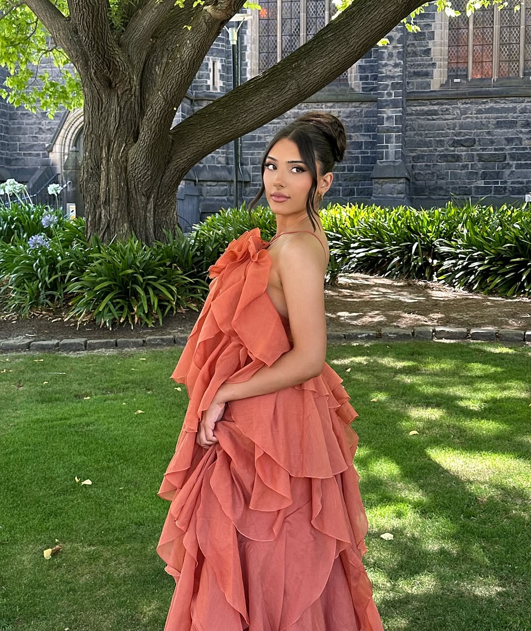 Bellina | Robe Longue de Bal à Volants Superposés Sans Manches