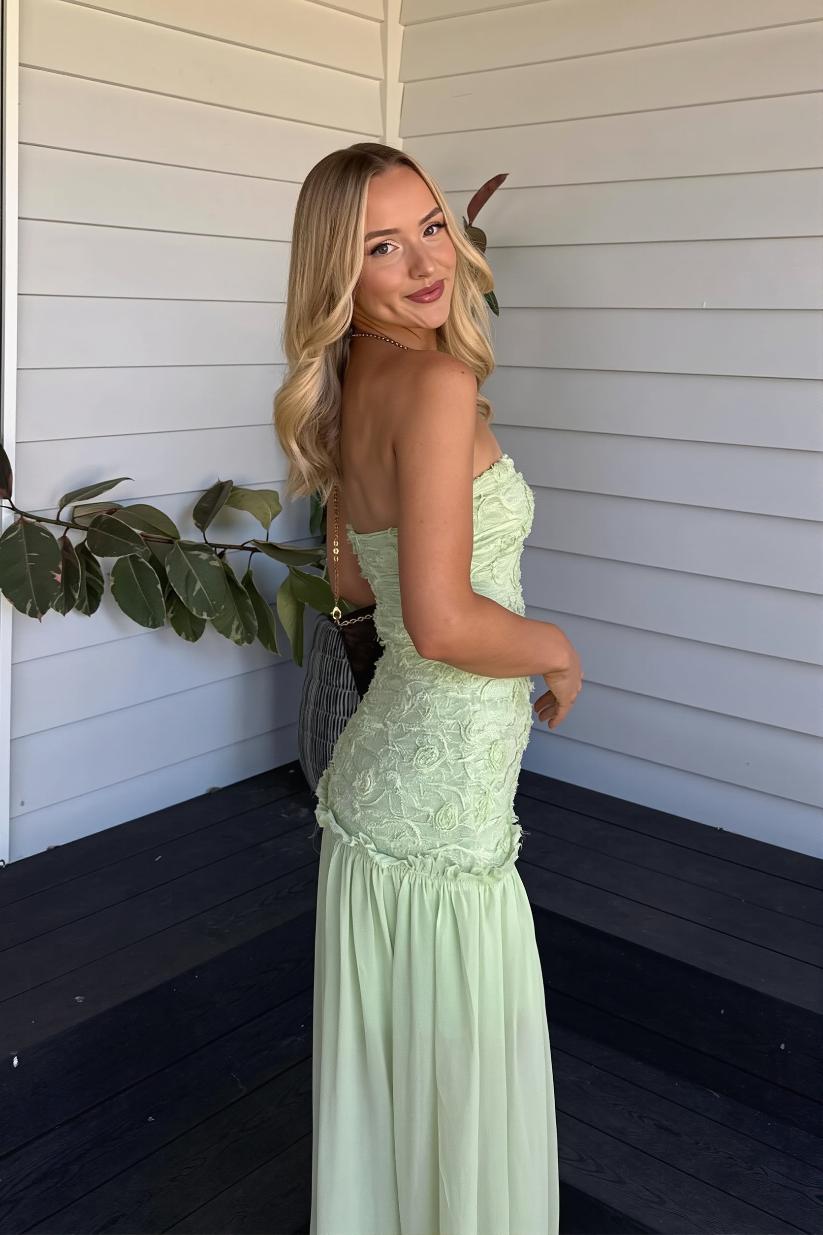 Cleo | Robe Maxi Invitée de Mariage Bustier en Mousseline à Corsage Floral Texturé pour Femme