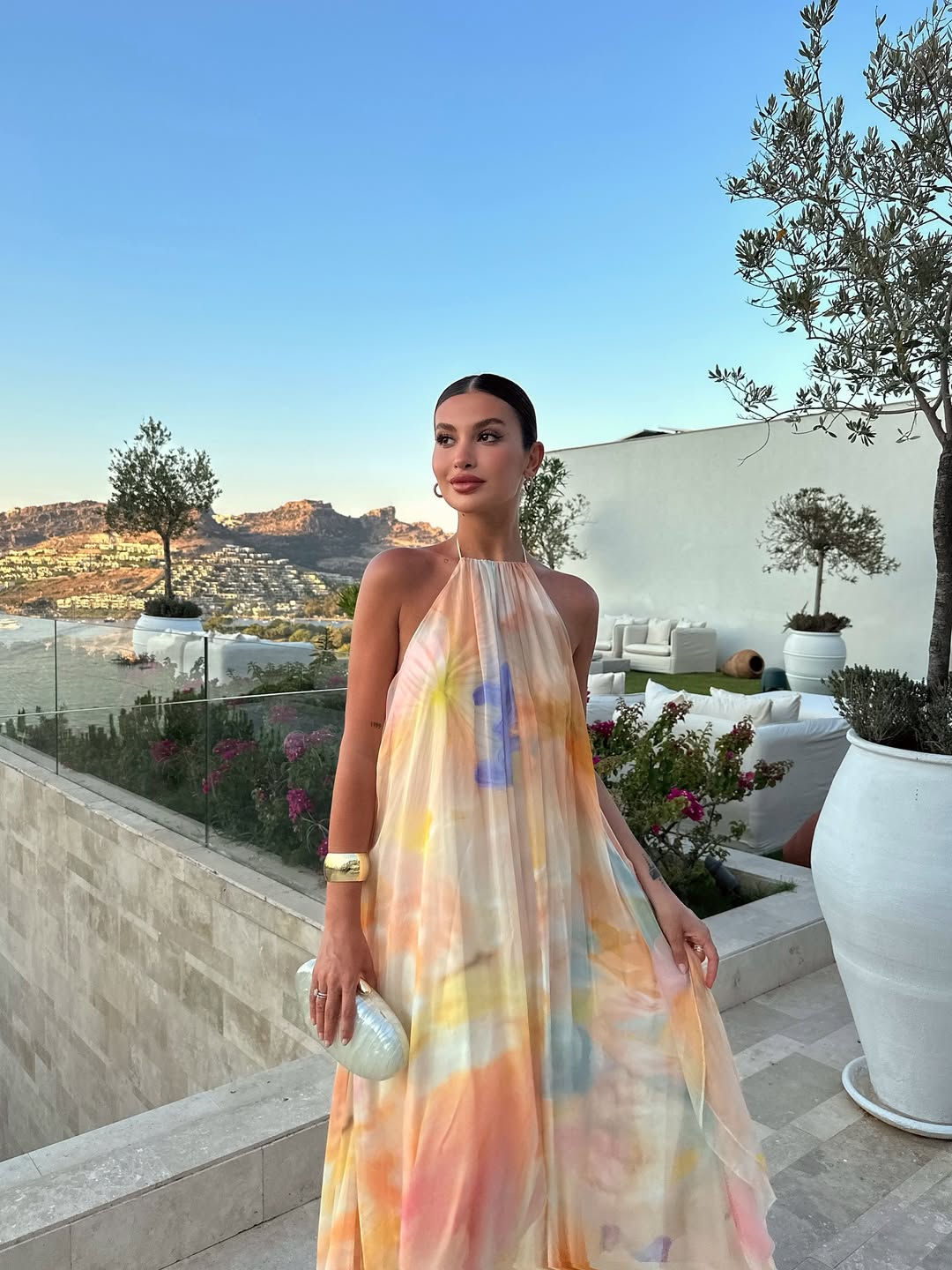Corinna | Robe Longue dos Nu Imprimée pour Invitée de Mariage D'Été