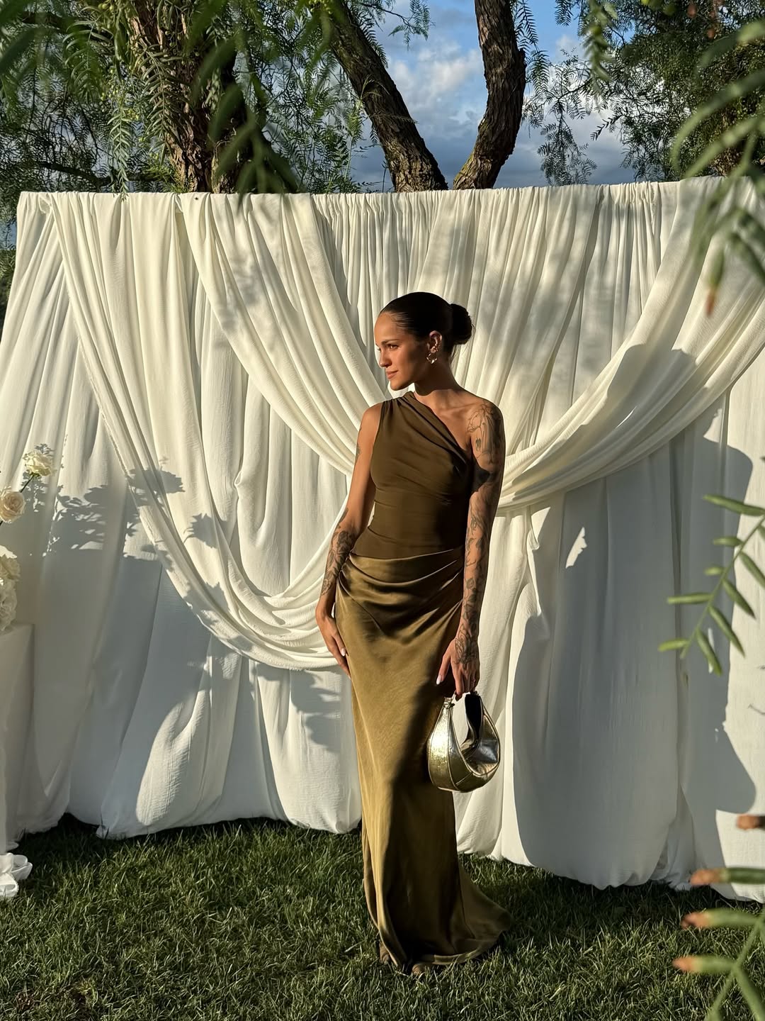 Kaelyn | Robe D'Invitée de Mariage Maxi Élégante à une Épaule pour Femme