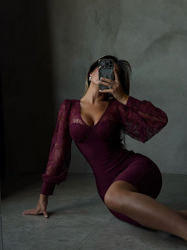 Kate | Robe Mini à Manches Ballons Longues en Dentelle pour Femme