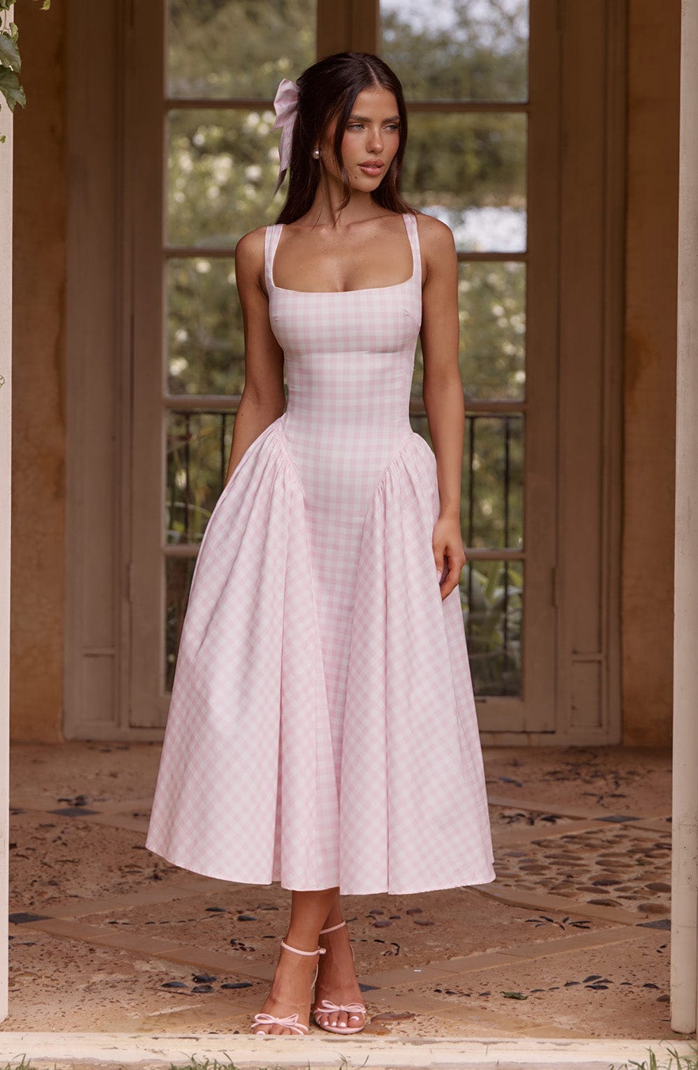 Kaydence | Robe Midi à Carreaux Vichy et Encolure Carrée Sans Manches