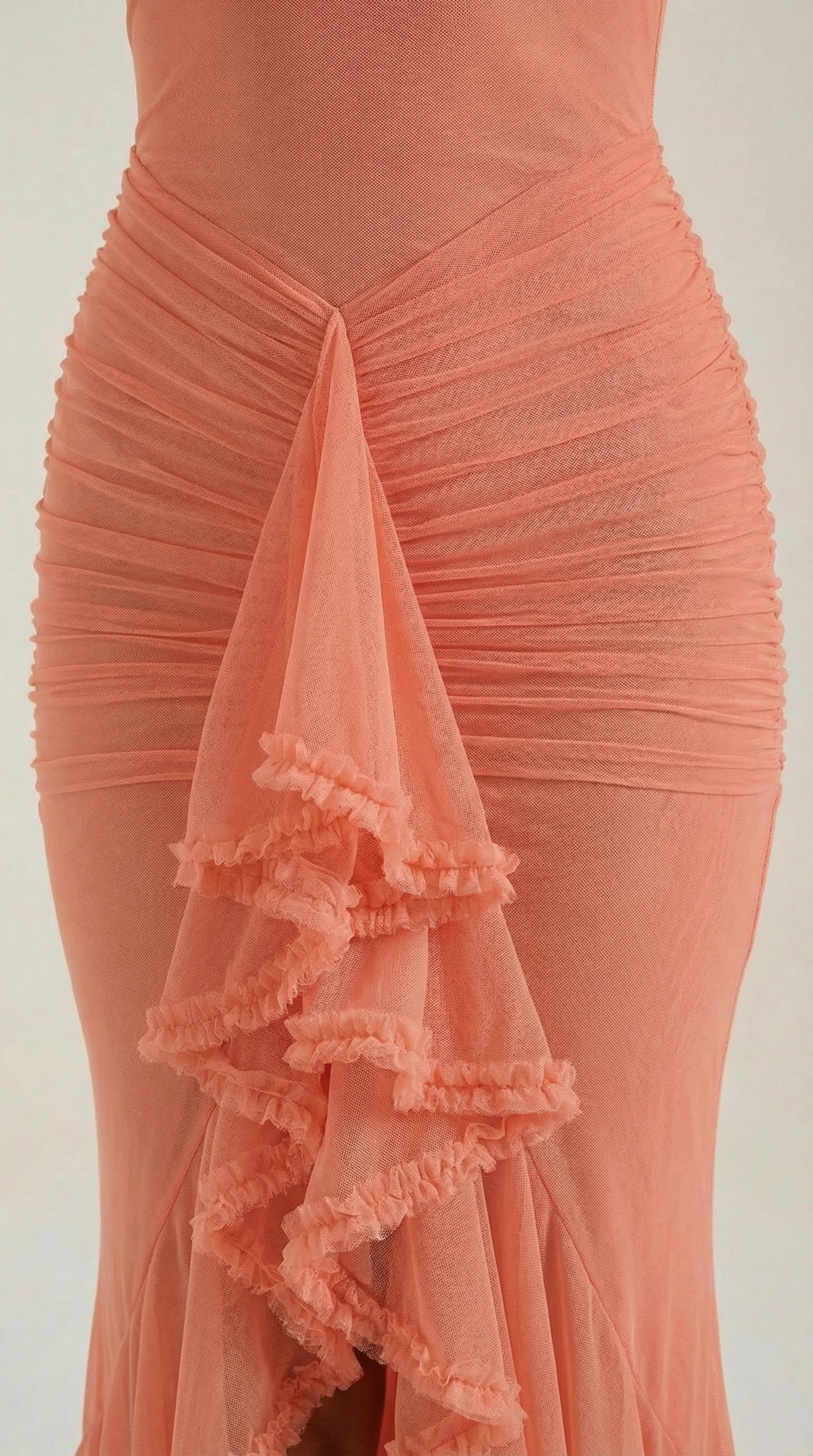 Phoebe | Robe de Cocktail Longue Sans Manches à Volants pour Femme