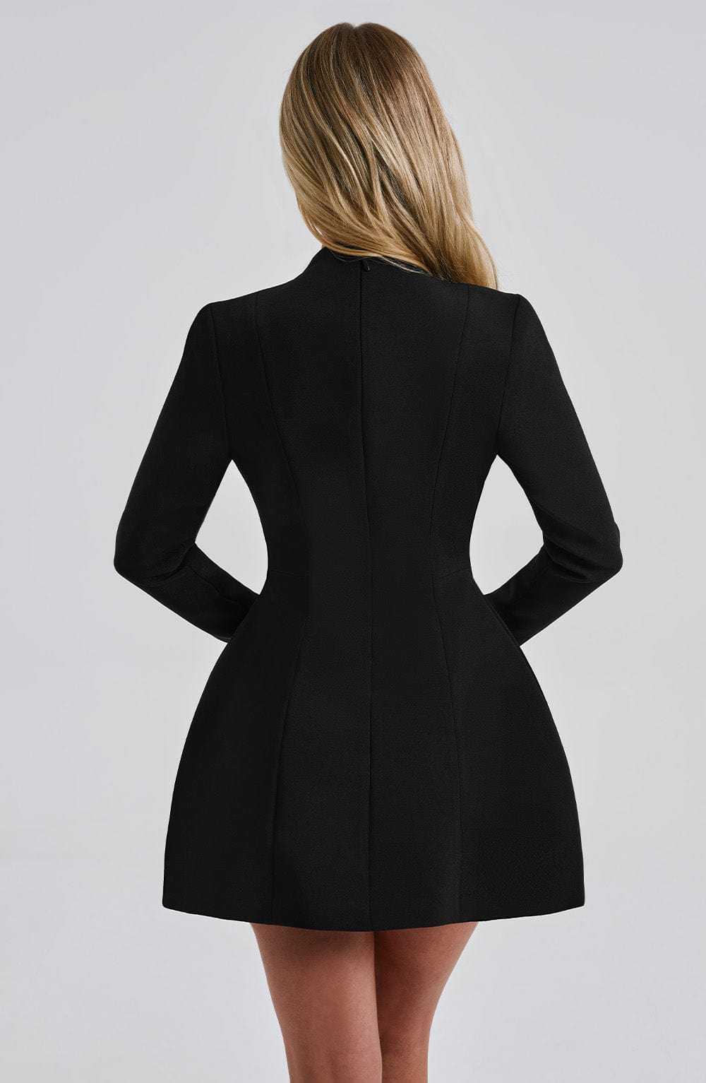 Vera | Robe Blazer Courte pour Femme à Manches Longues et Col en V Profond